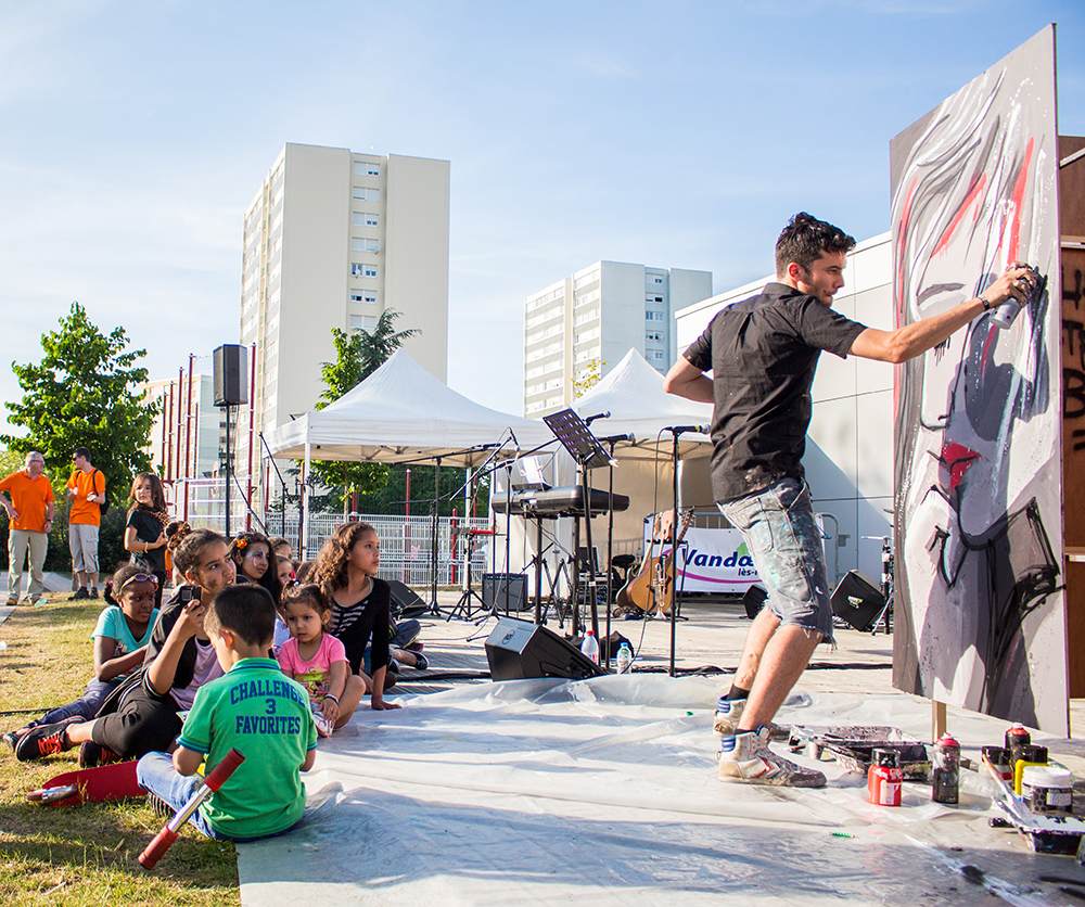 Une kermesse dans la ville